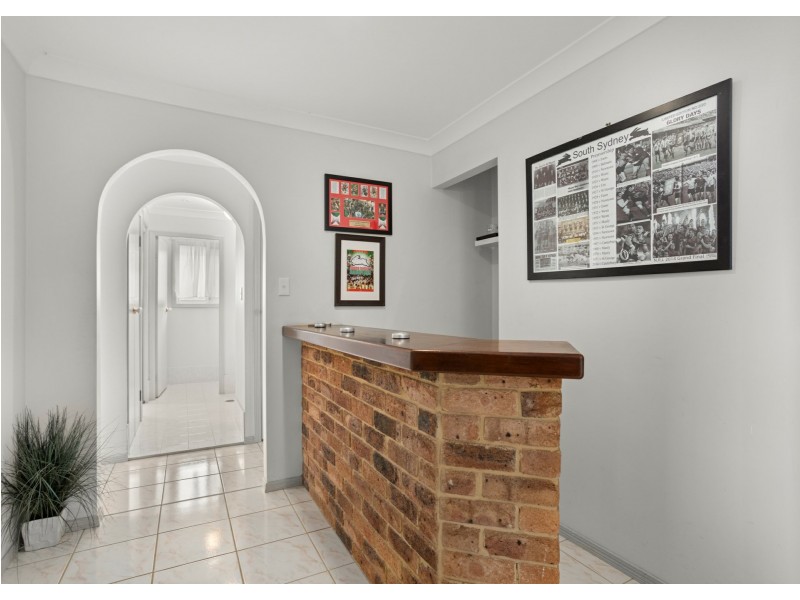 4 Newlan Court, Old Bar NSW 2430