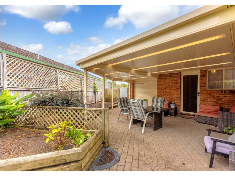 4 Newlan Court, Old Bar NSW 2430
