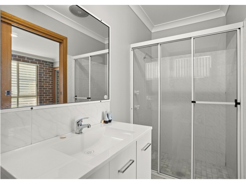 43 Molong Road, Old Bar NSW 2430