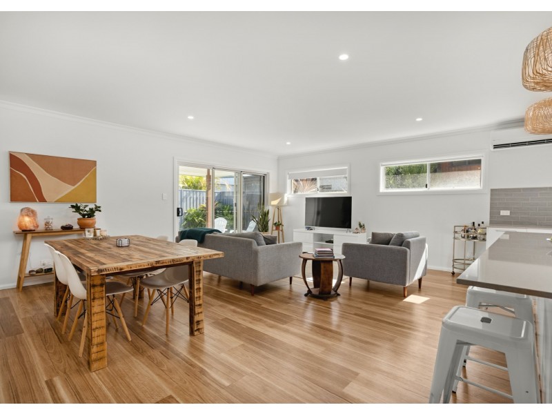 1 Alveena Court, Wallabi Point NSW 2430