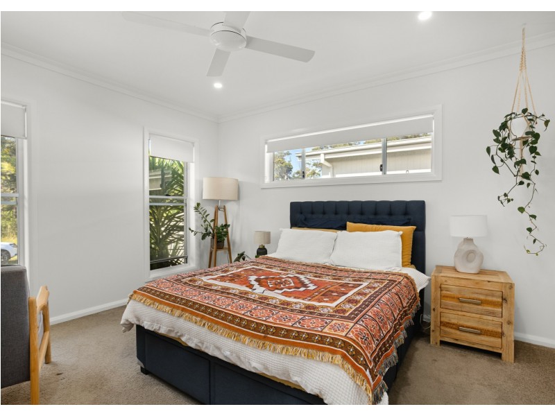 1 Alveena Court, Wallabi Point NSW 2430