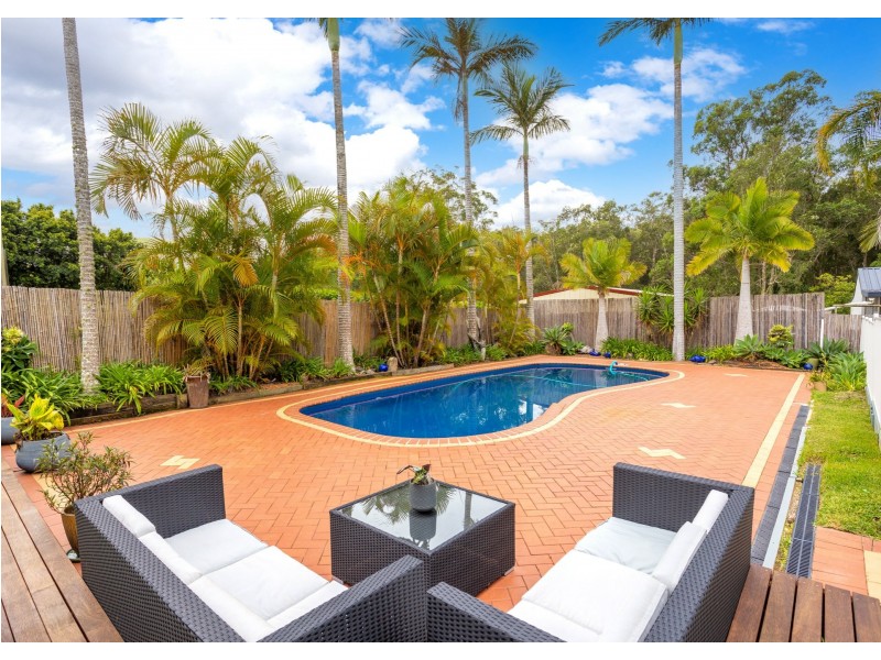 122 Waterman Street, Old Bar NSW 2430