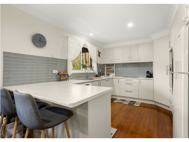 122 Waterman Street, Old Bar NSW 2430