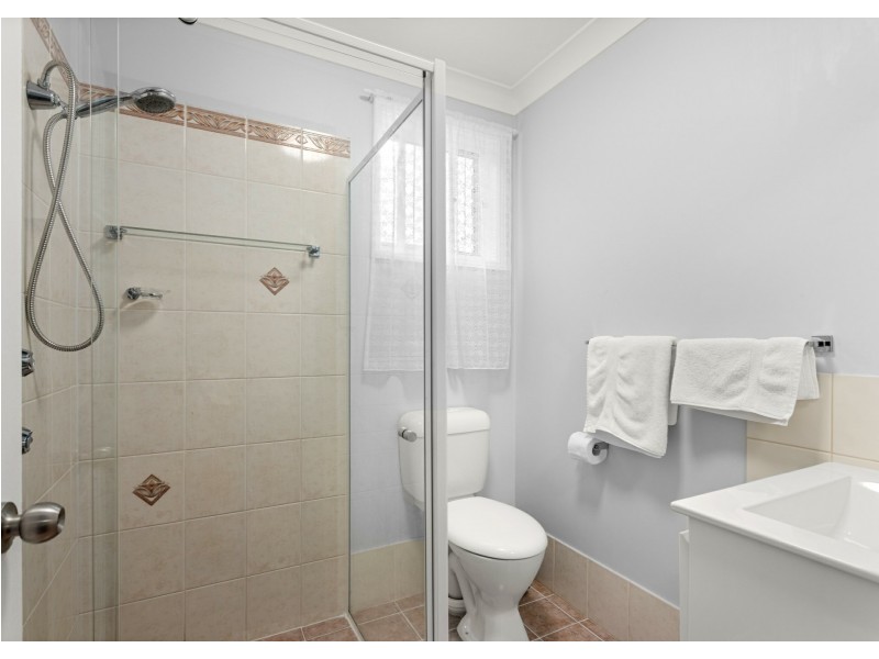 122 Waterman Street, Old Bar NSW 2430