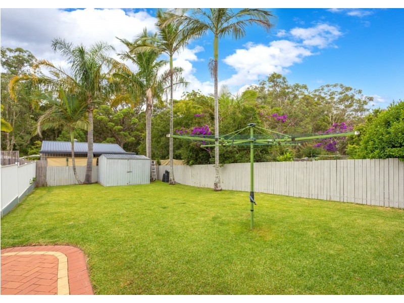 122 Waterman Street, Old Bar NSW 2430