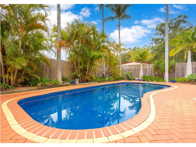 122 Waterman Street, Old Bar NSW 2430