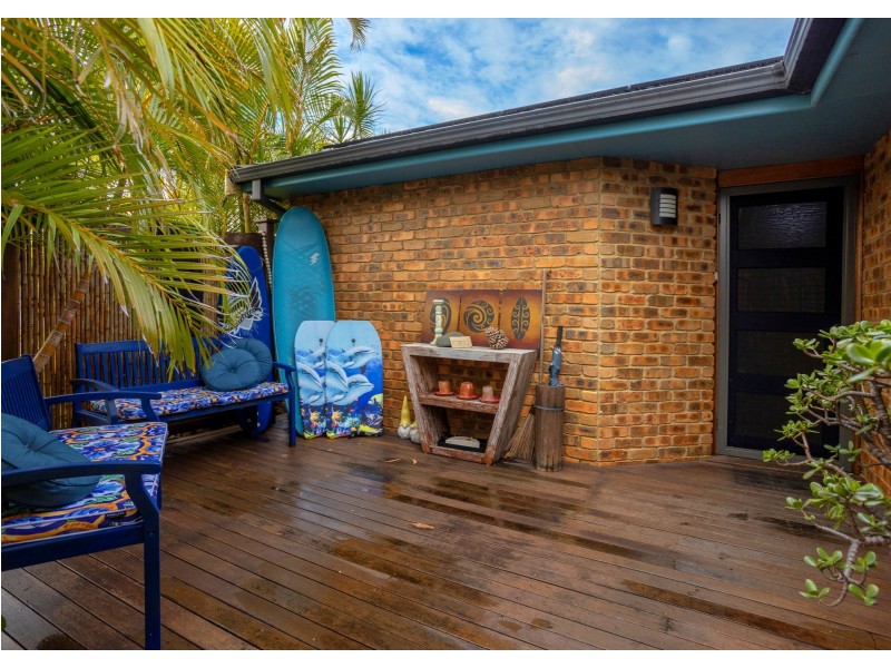31 Gannet Crescent, Old Bar NSW 2430