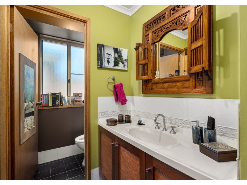 31 Gannet Crescent, Old Bar NSW 2430