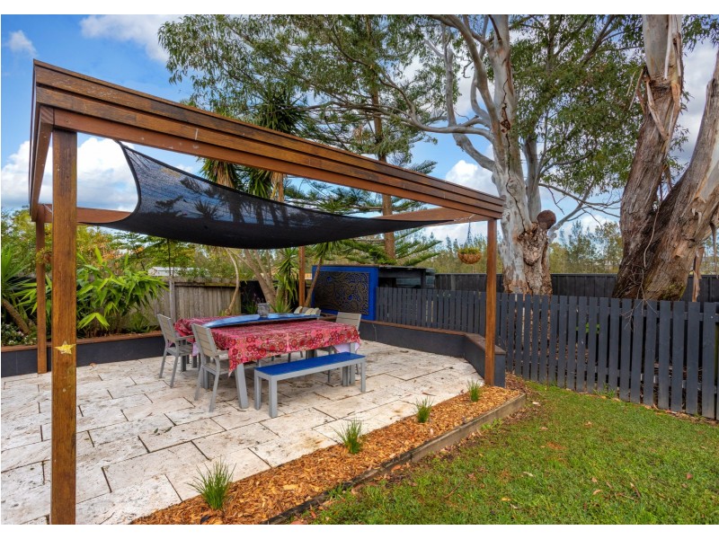 31 Gannet Crescent, Old Bar NSW 2430