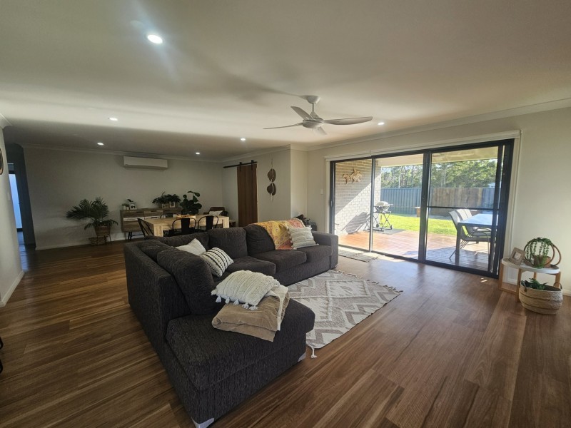 7 Howard Street, Wallabi Point NSW 2430