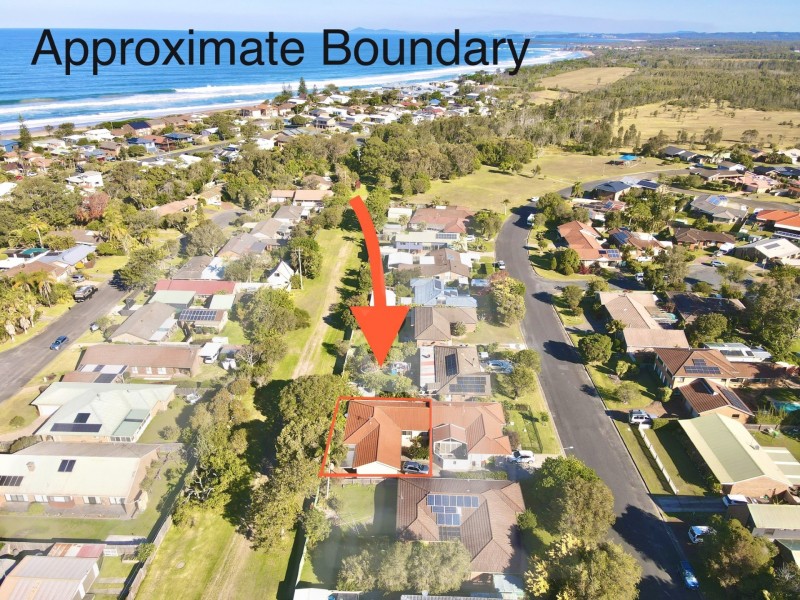 2/6 Rushby Drive, Old Bar NSW 2430