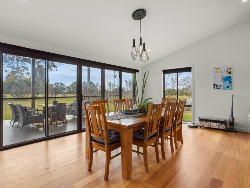 99 Redbank Road, Pampoolah NSW 2430