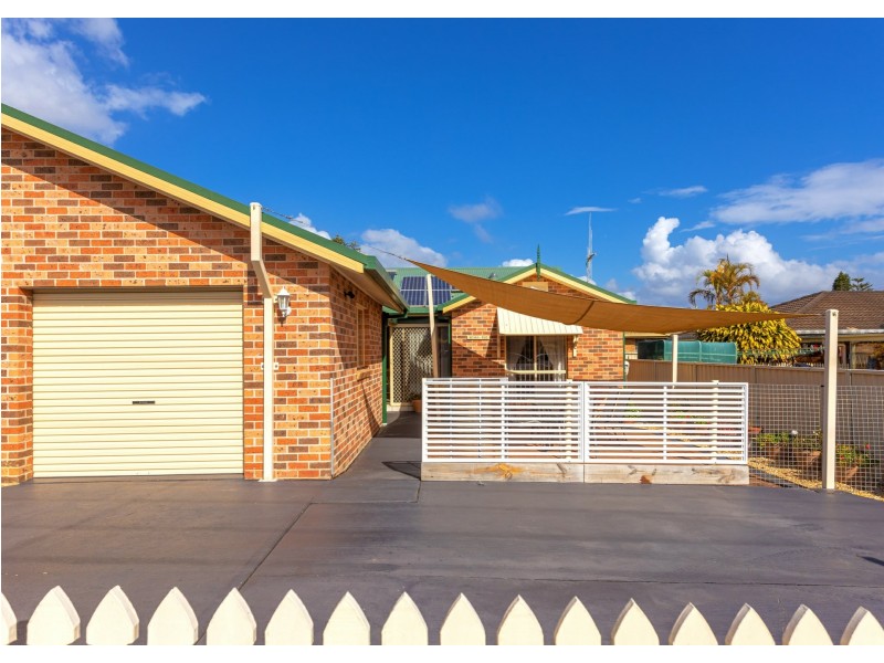 6B Belford Street, Old Bar NSW 2430