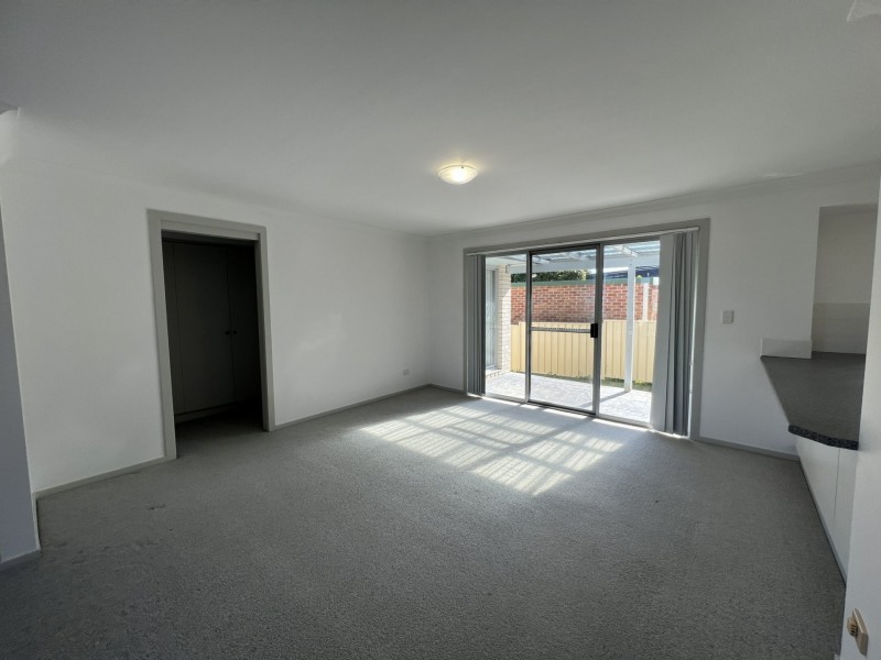 Unit 2/2 Laurina Close, Old Bar NSW 2430