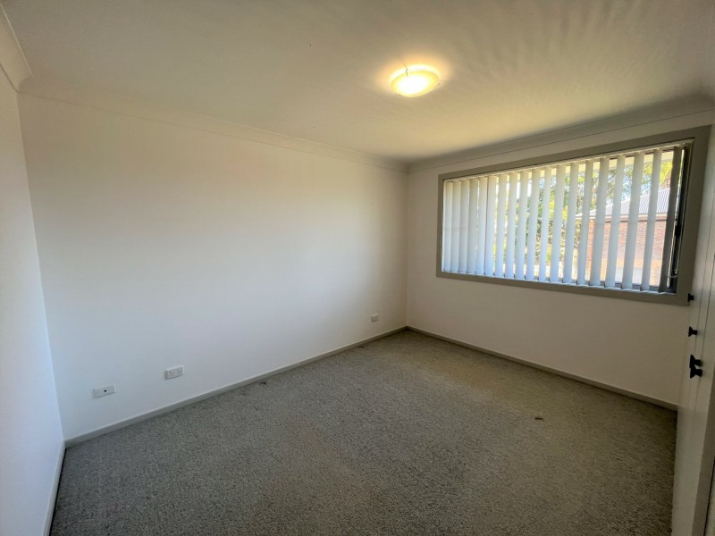 Unit 2/2 Laurina Close, Old Bar NSW 2430