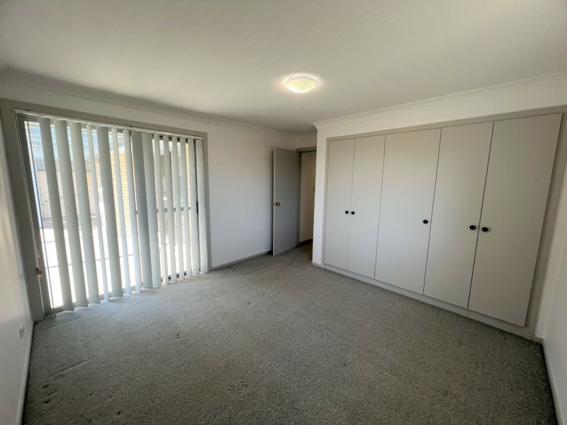 Unit 2/2 Laurina Close, Old Bar NSW 2430
