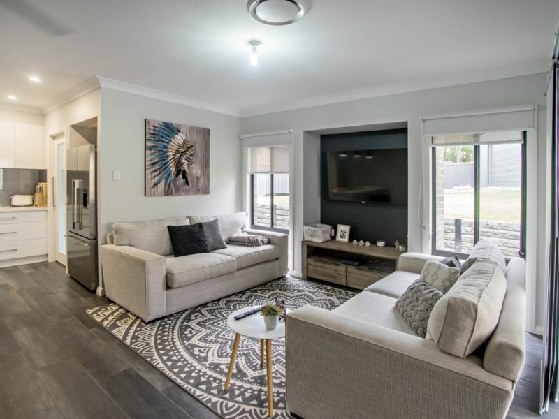 13 Rosedale Place, Tinonee NSW 2430