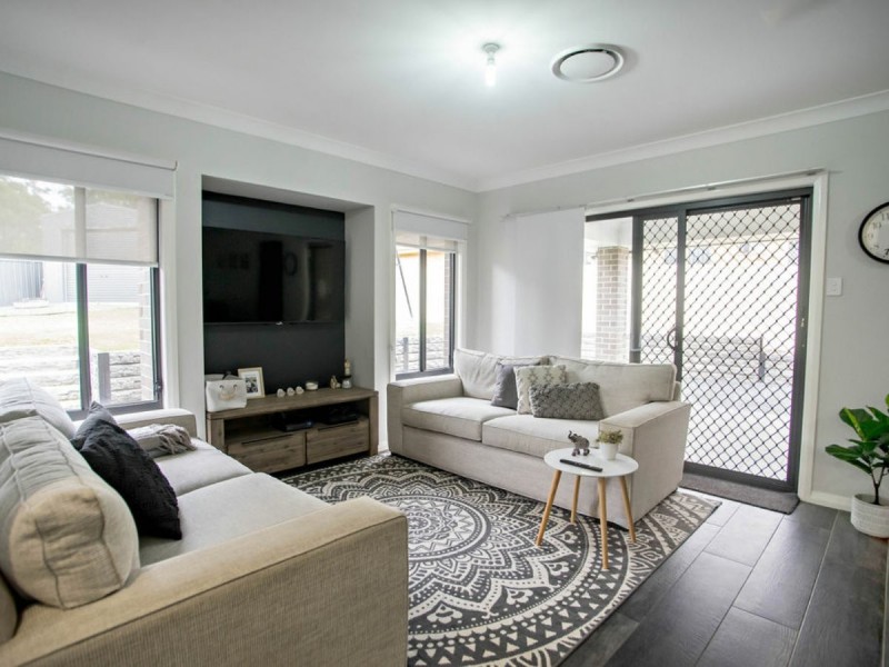 13 Rosedale Place, Tinonee NSW 2430