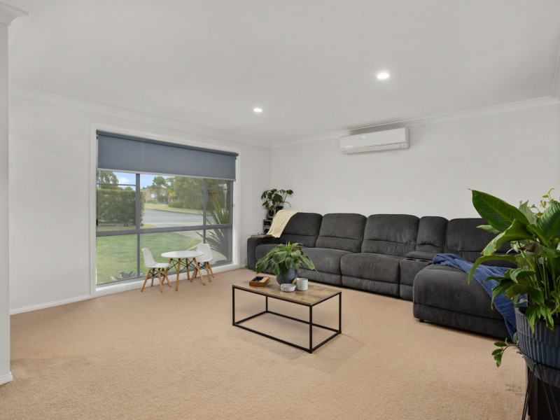 22 Carrabeen Drive, Old Bar NSW 2430