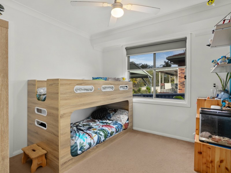 22 Carrabeen Drive, Old Bar NSW 2430