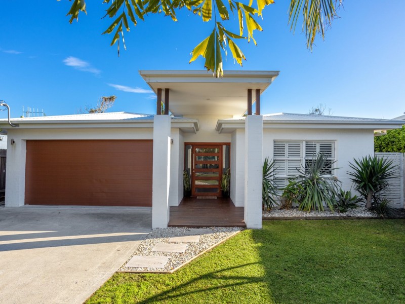 13 Hall Street, Old Bar NSW 2430