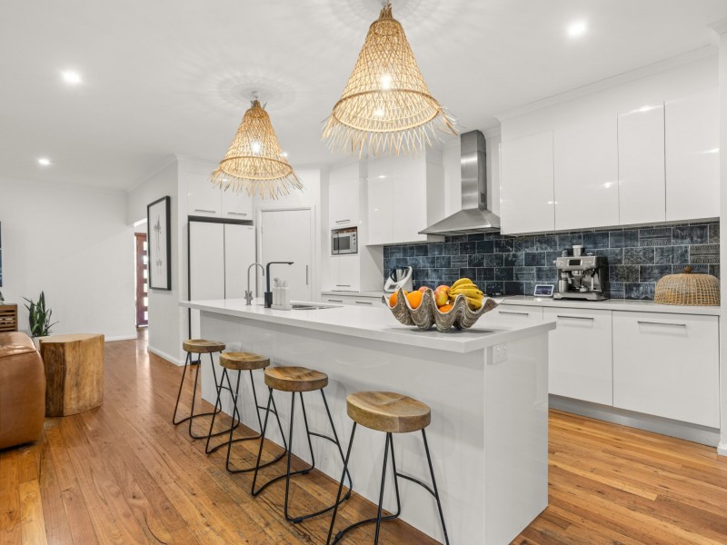 13 Hall Street, Old Bar NSW 2430