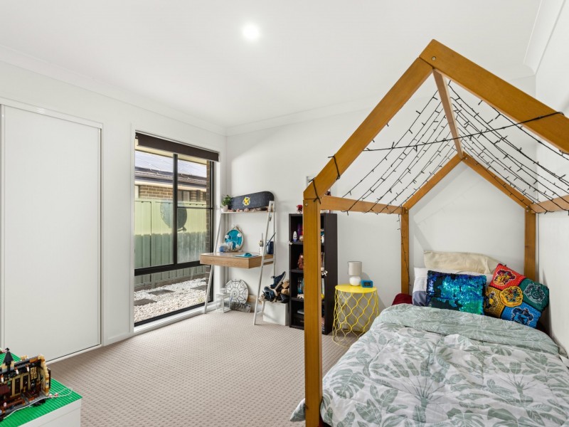 74 Albatross Way, Old Bar NSW 2430