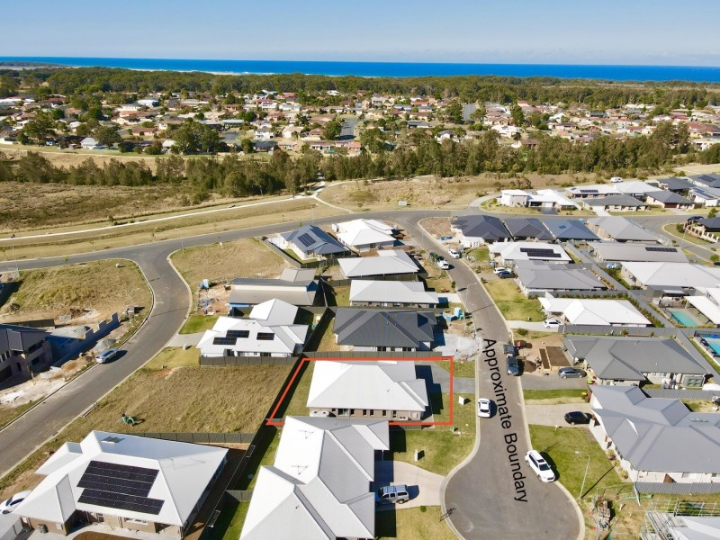 9 Auvergne Way, Old Bar NSW 2430