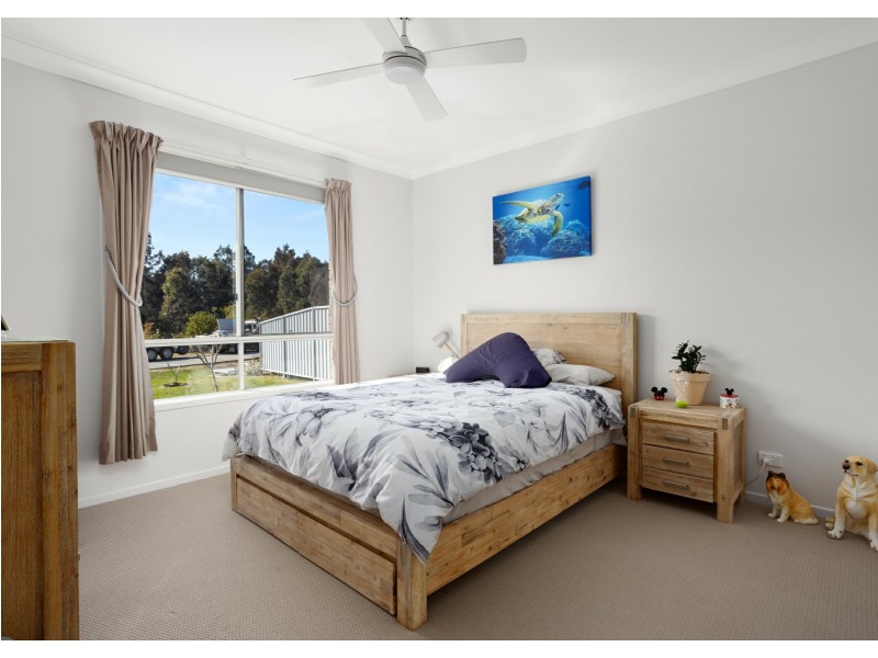 12 Maita Way, Old Bar NSW 2430