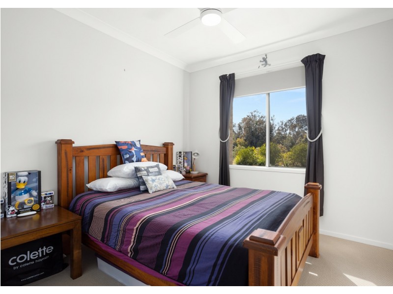 12 Maita Way, Old Bar NSW 2430