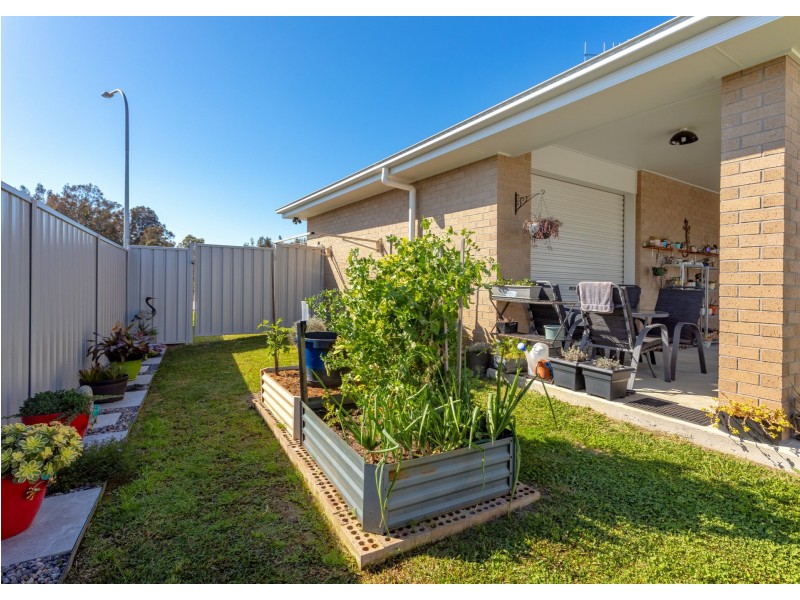 12 Maita Way, Old Bar NSW 2430