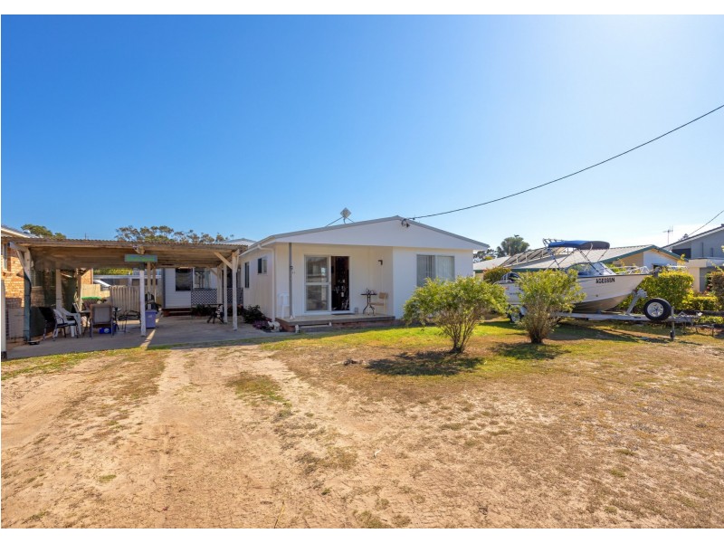1 & 2/43 Manning Street, Manning Point NSW 2430
