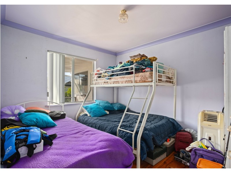 1 & 2/43 Manning Street, Manning Point NSW 2430