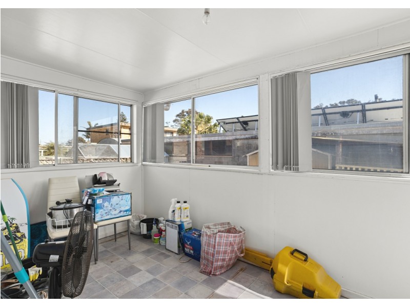 1 & 2/43 Manning Street, Manning Point NSW 2430