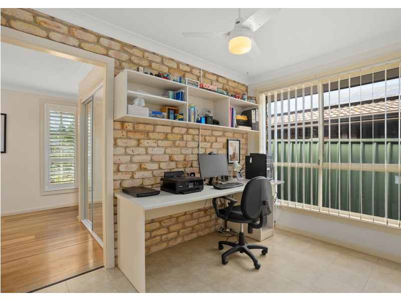 30 Rushby Drive, Old Bar NSW 2430