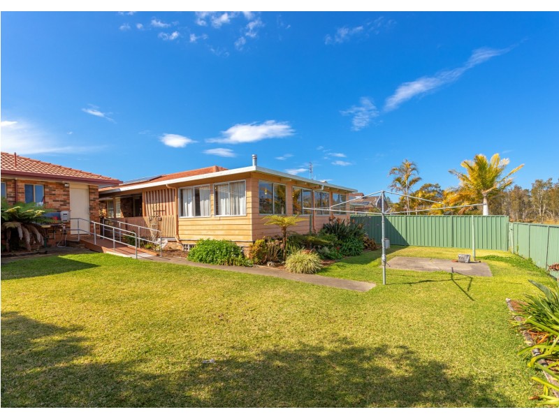 30 Rushby Drive, Old Bar NSW 2430
