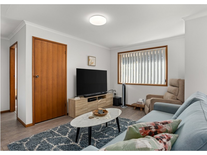 2/1 Casuarina Close, Old Bar NSW 2430