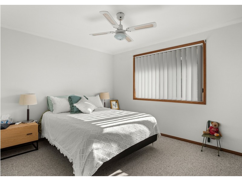 2/1 Casuarina Close, Old Bar NSW 2430
