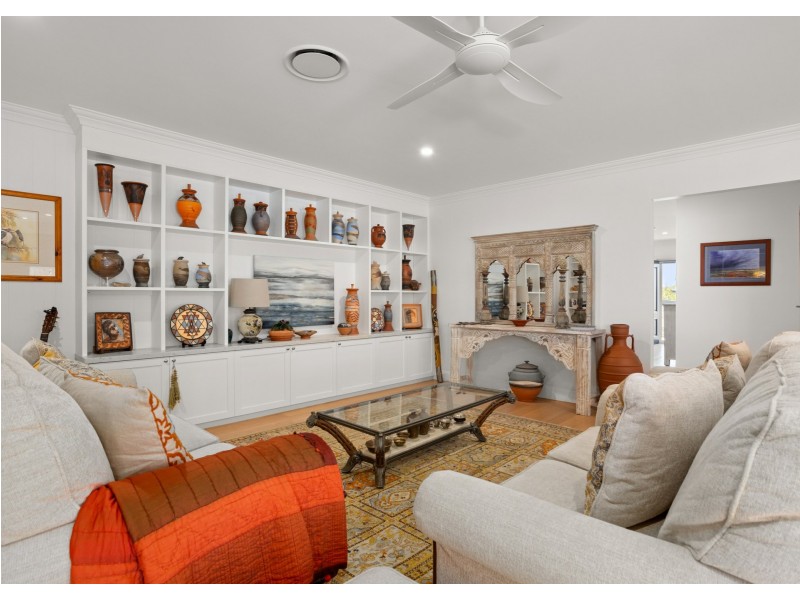 3 Bunyan Avenue, Old Bar NSW 2430