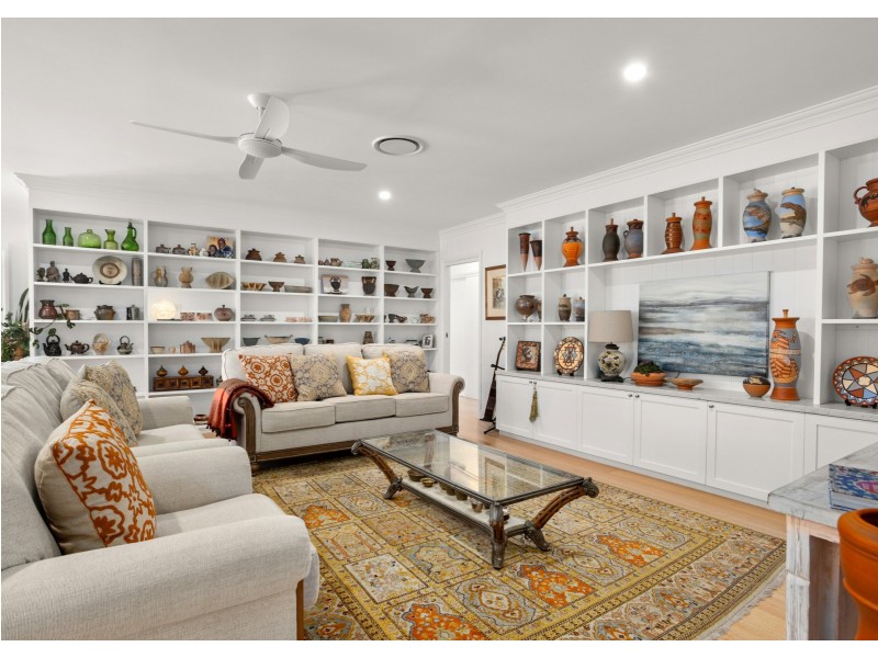 3 Bunyan Avenue, Old Bar NSW 2430