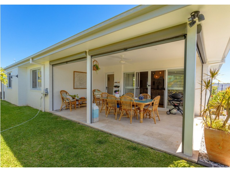 3 Bunyan Avenue, Old Bar NSW 2430