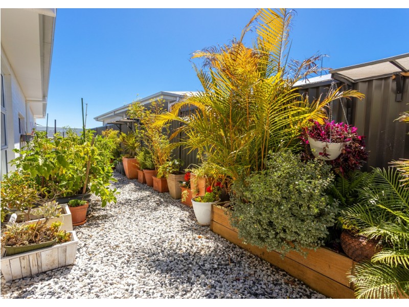 3 Bunyan Avenue, Old Bar NSW 2430