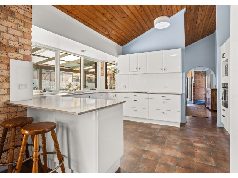 7 Carrabeen Drive, Old Bar NSW 2430