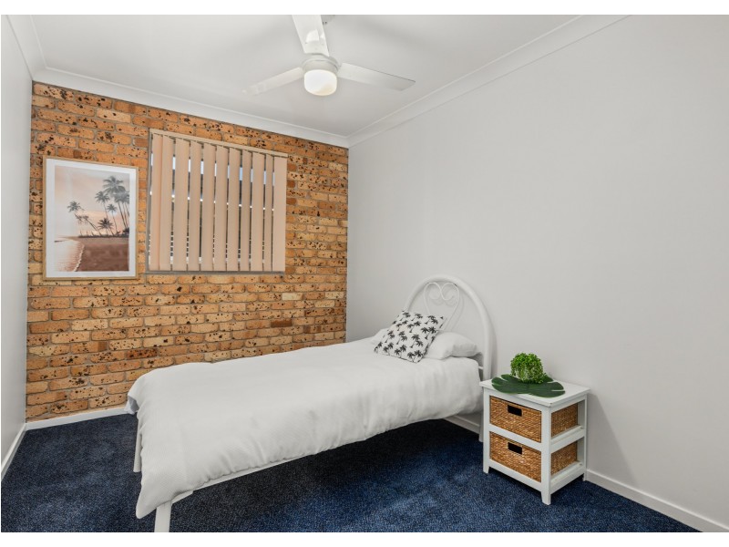 7 Carrabeen Drive, Old Bar NSW 2430