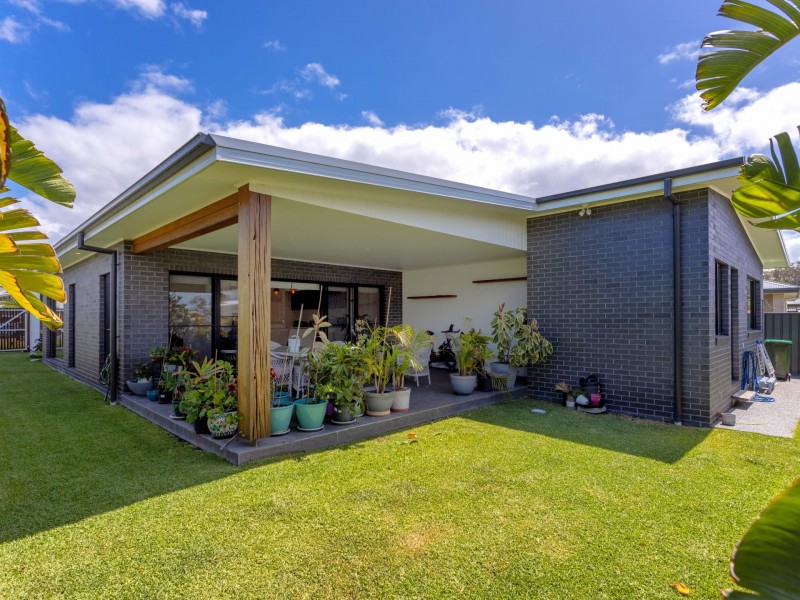 9 Howard Street, Wallabi Point NSW 2430