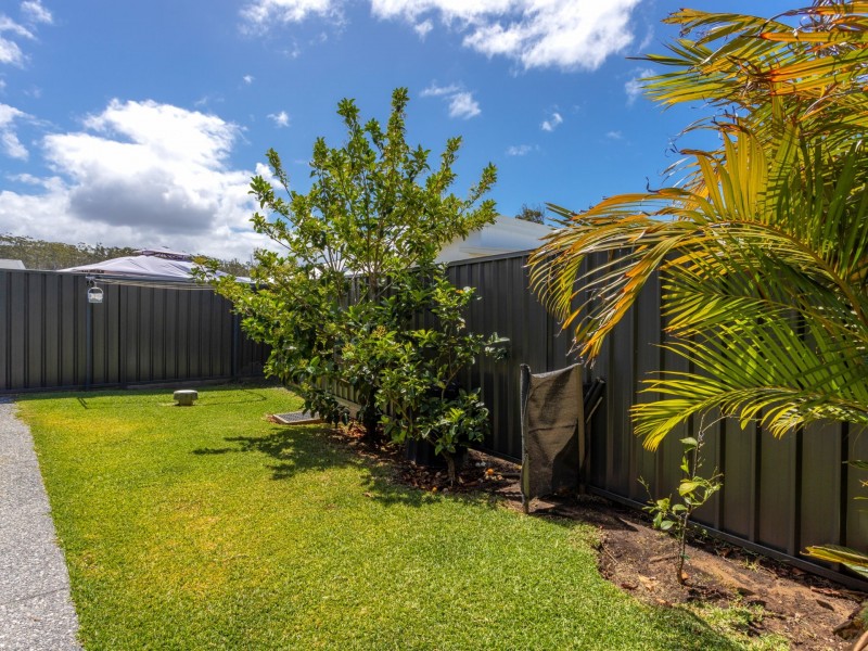 9 Howard Street, Wallabi Point NSW 2430