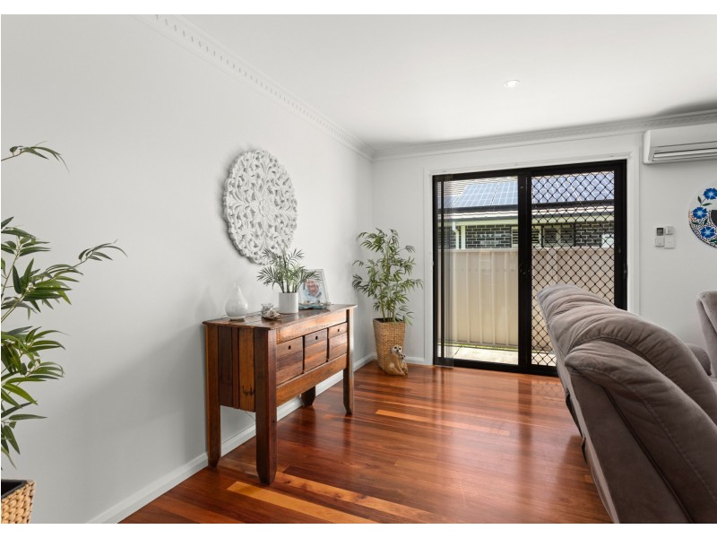 4 Yellowfin Avenue, Old Bar NSW 2430