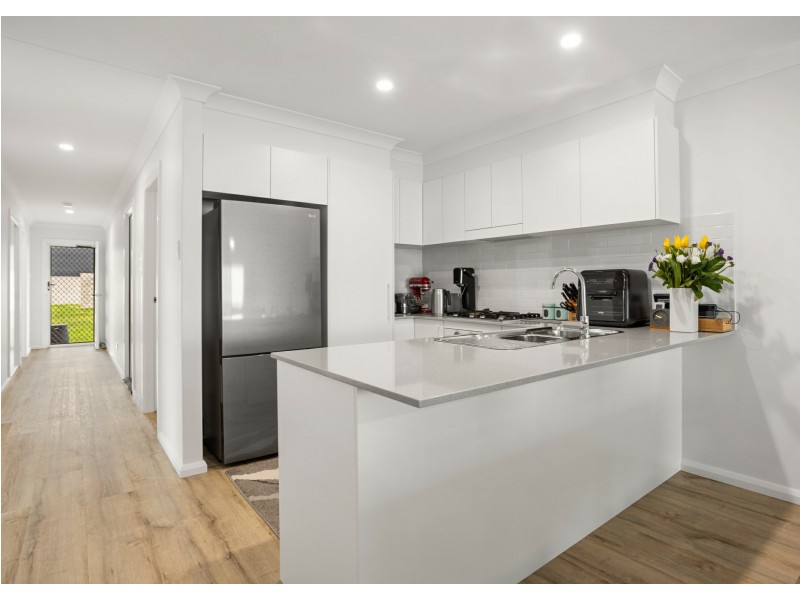 15 & 15A Viewmont Way, Old Bar NSW 2430