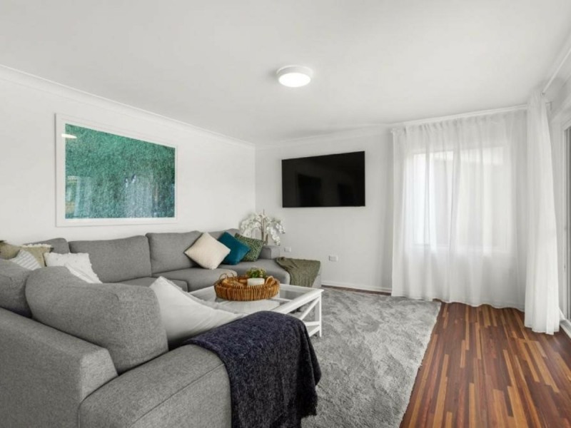 1 Smith Street, Old Bar NSW 2430