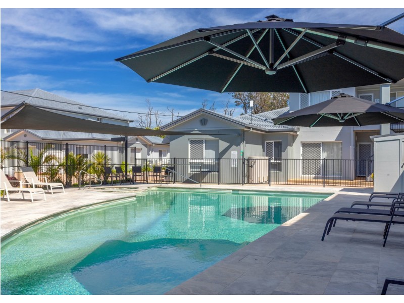 3/32 Lewis Street, Old Bar NSW 2430